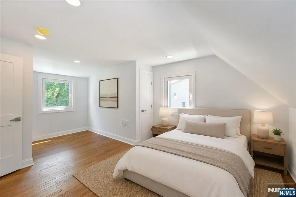 201 Dixon Avenue Dumont, NJ 07628