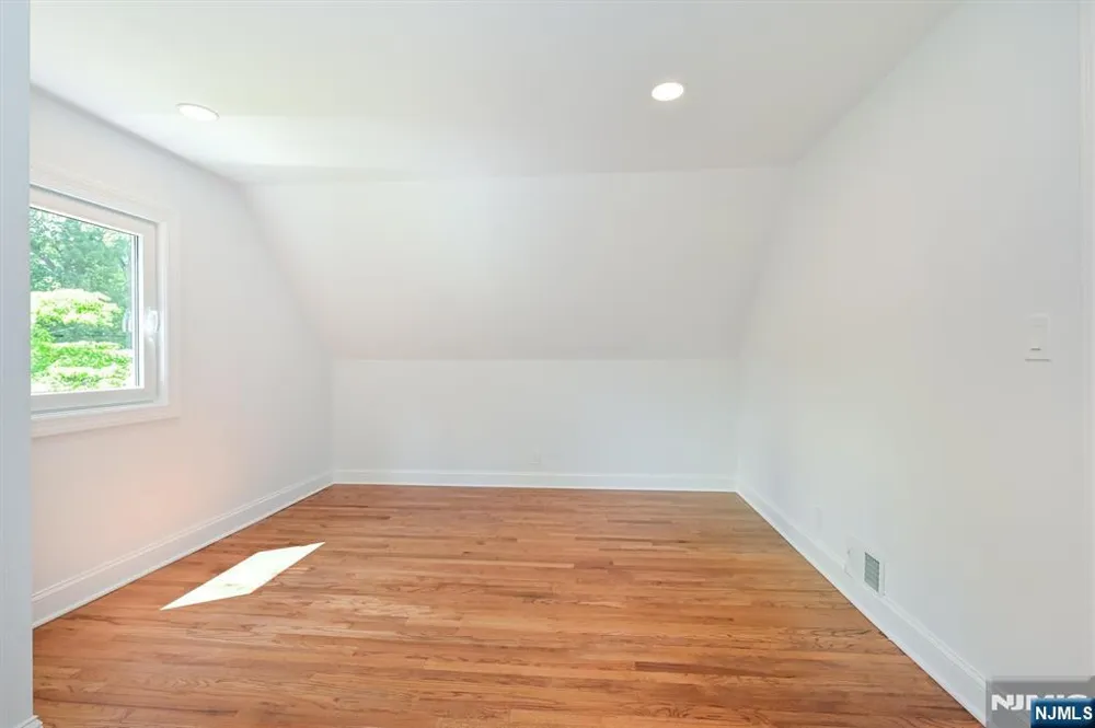 201 Dixon Avenue Dumont, NJ 07628
