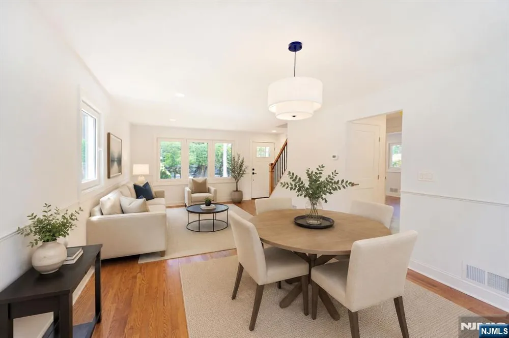 201 Dixon Avenue Dumont, NJ 07628