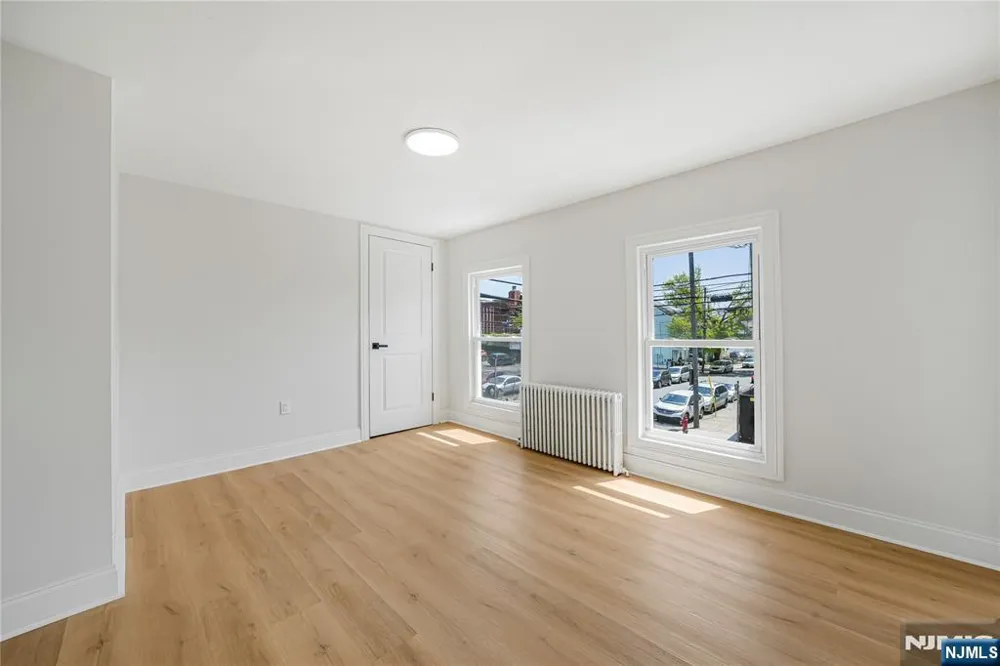 171 20th Avenue Paterson, NJ 07501