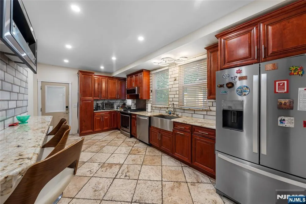 43 Brighton Avenue East Orange, NJ 07017