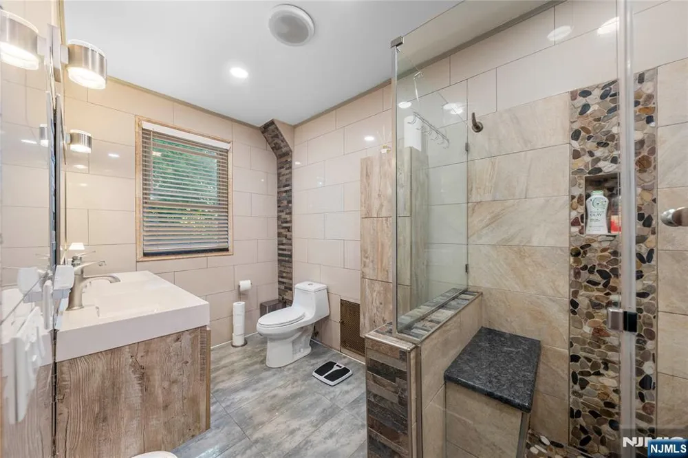 43 Brighton Avenue East Orange, NJ 07017