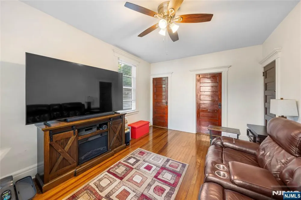 43 Brighton Avenue East Orange, NJ 07017