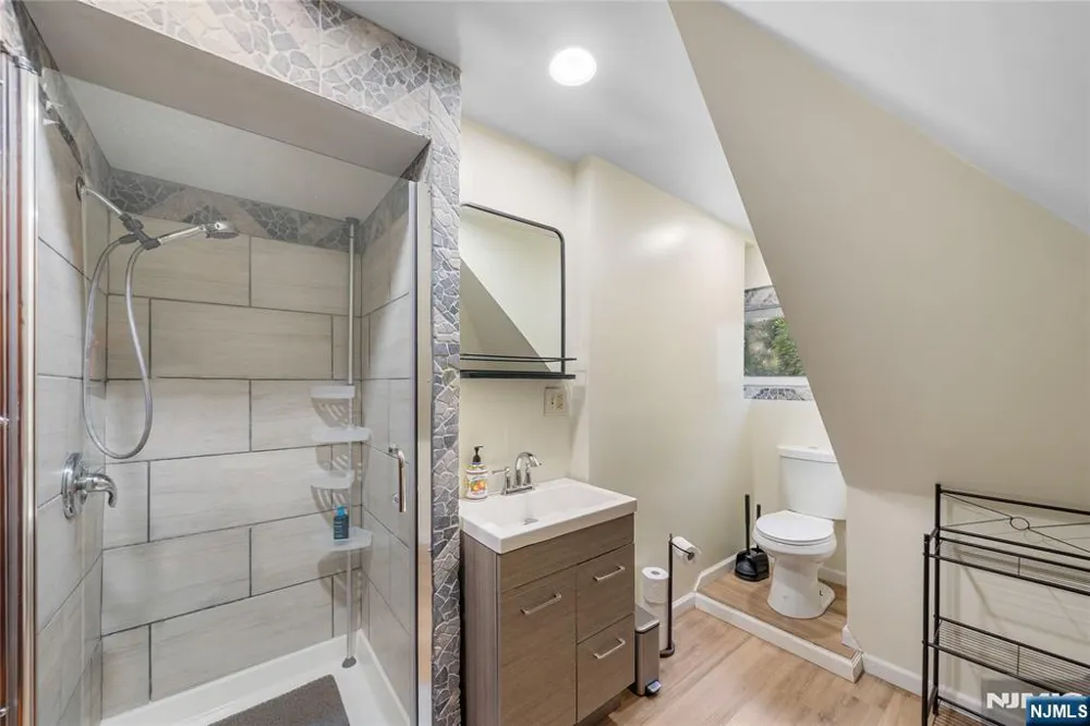 43 Brighton Avenue East Orange, NJ 07017