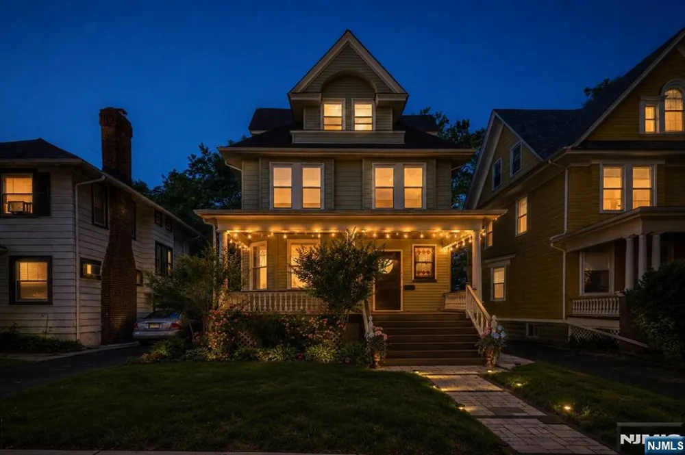 43 Brighton Avenue East Orange, NJ 07017