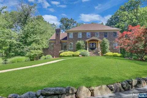 63 Pleasant Avenue