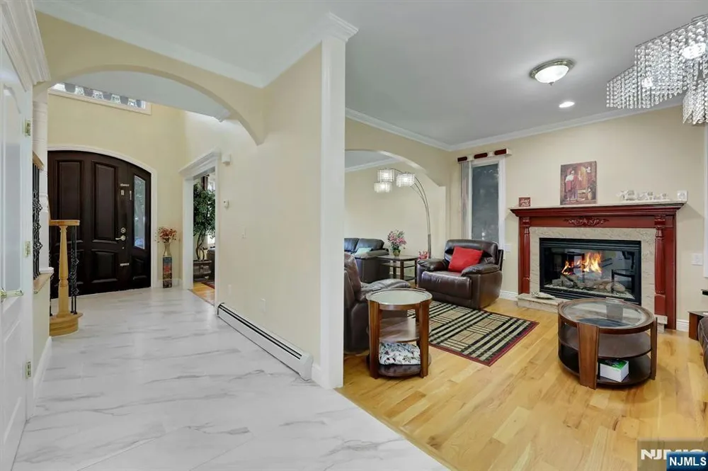 627 Concord Street New Milford, NJ 07646