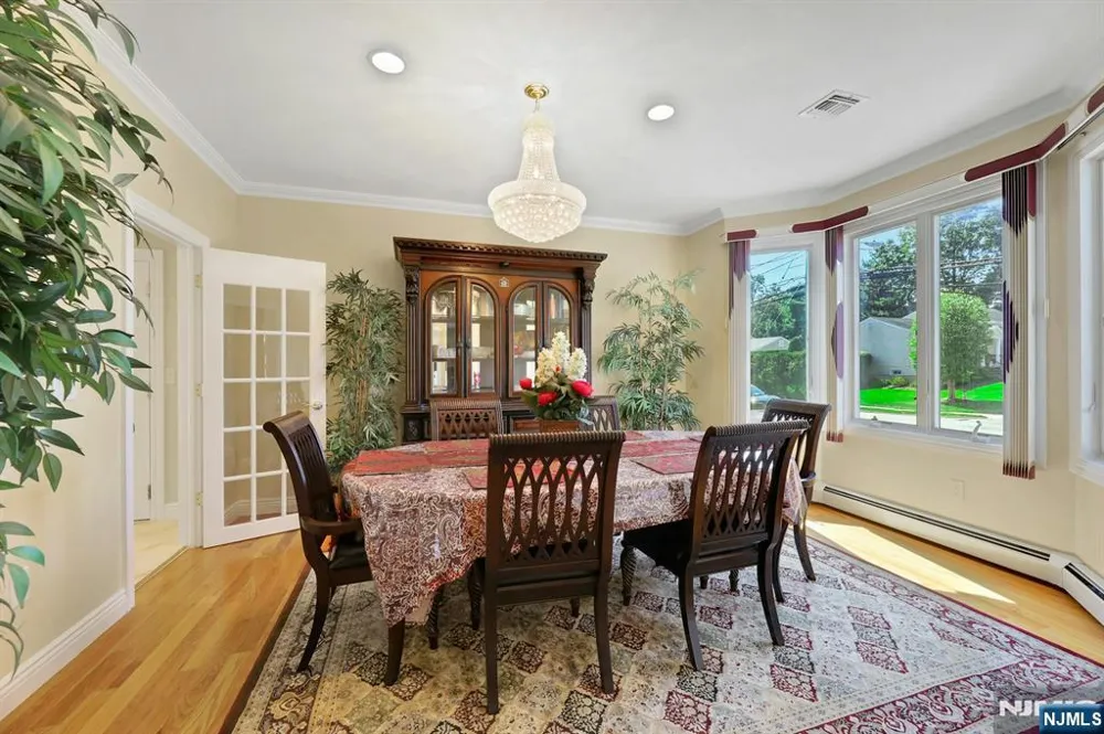 627 Concord Street New Milford, NJ 07646