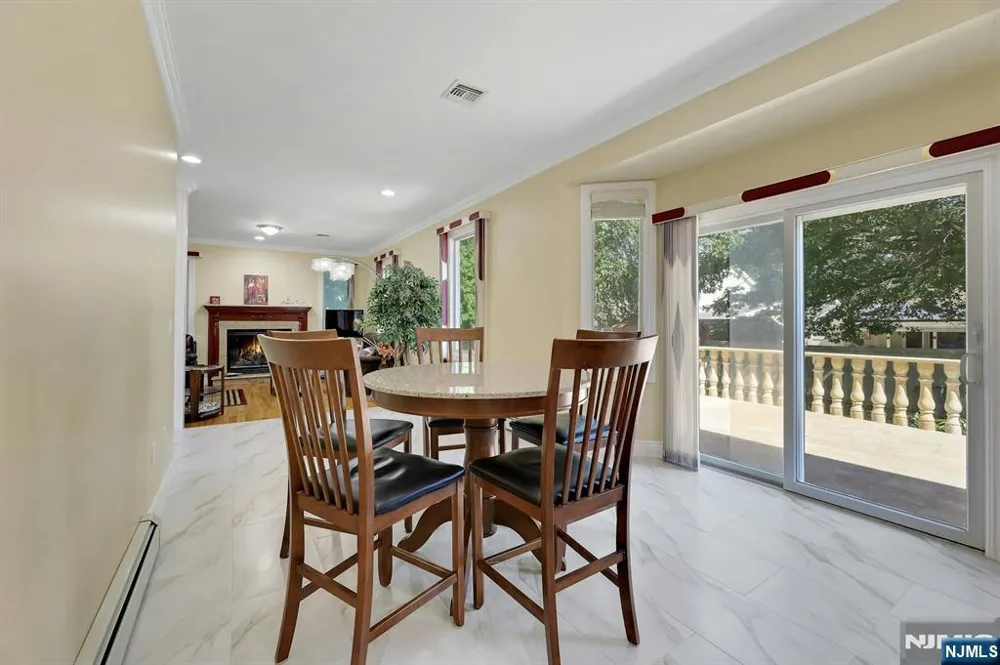 627 Concord Street New Milford, NJ 07646