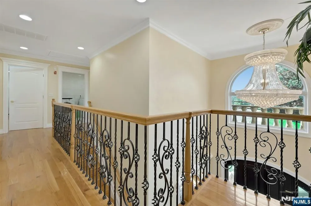 627 Concord Street New Milford, NJ 07646