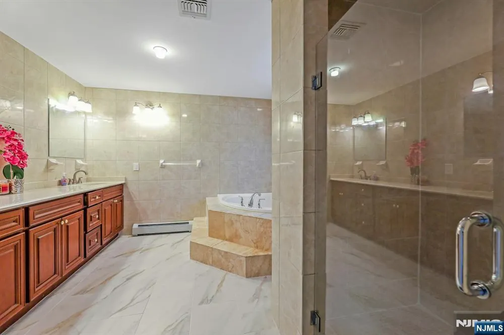 627 Concord Street New Milford, NJ 07646