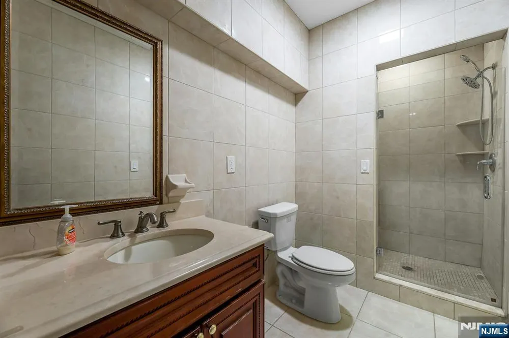 627 Concord Street New Milford, NJ 07646