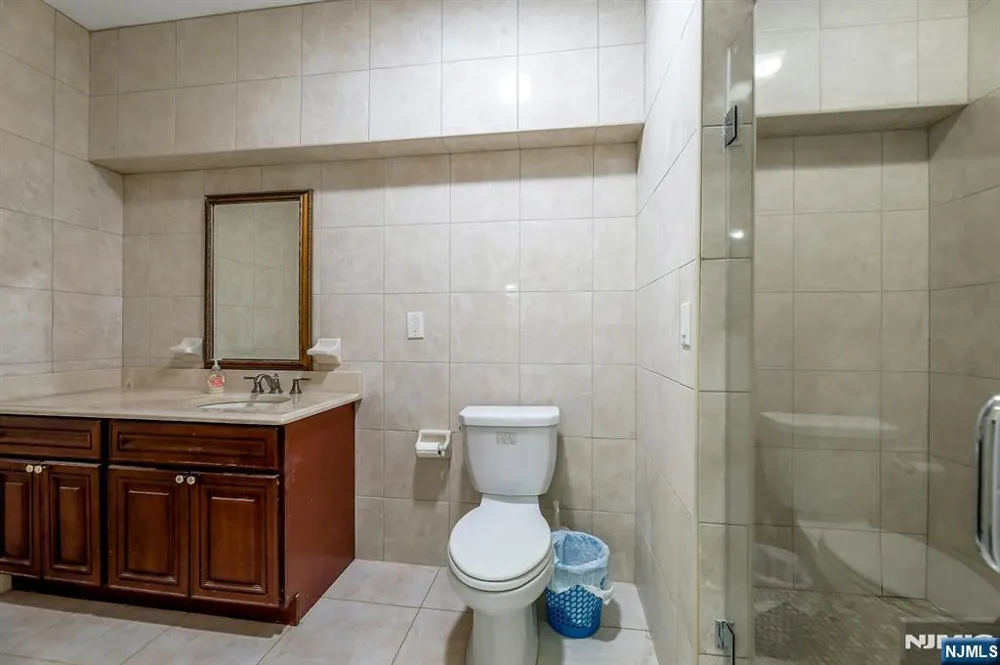 627 Concord Street New Milford, NJ 07646