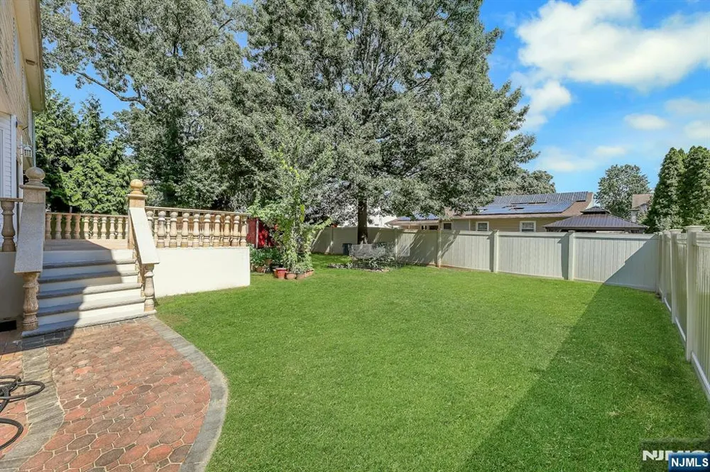 627 Concord Street New Milford, NJ 07646