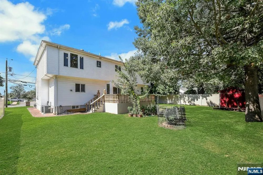 627 Concord Street New Milford, NJ 07646