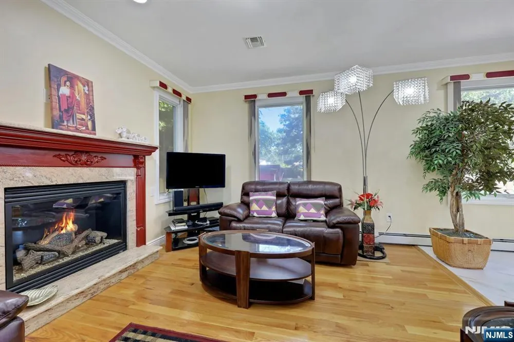 627 Concord Street New Milford, NJ 07646