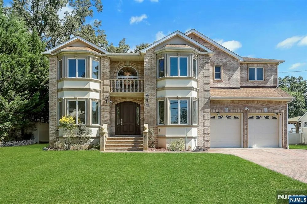 627 Concord Street New Milford, NJ 07646