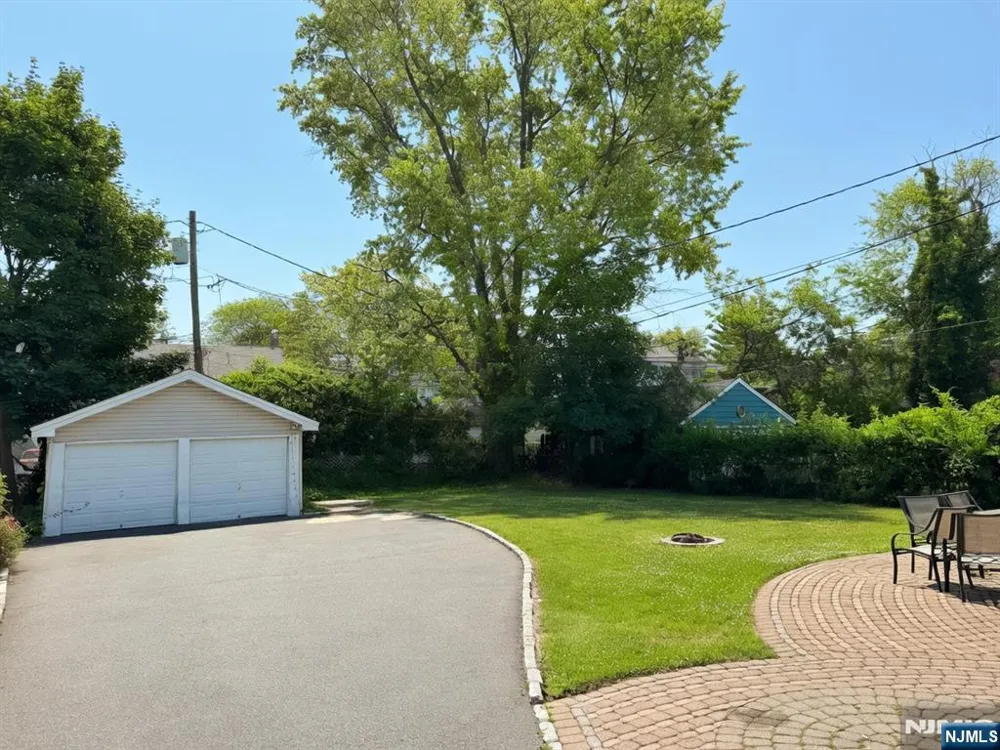 150 Fairview Avenue South Orange Village, NJ 07079