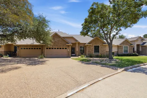 13912 Ashton Woods Circle #26