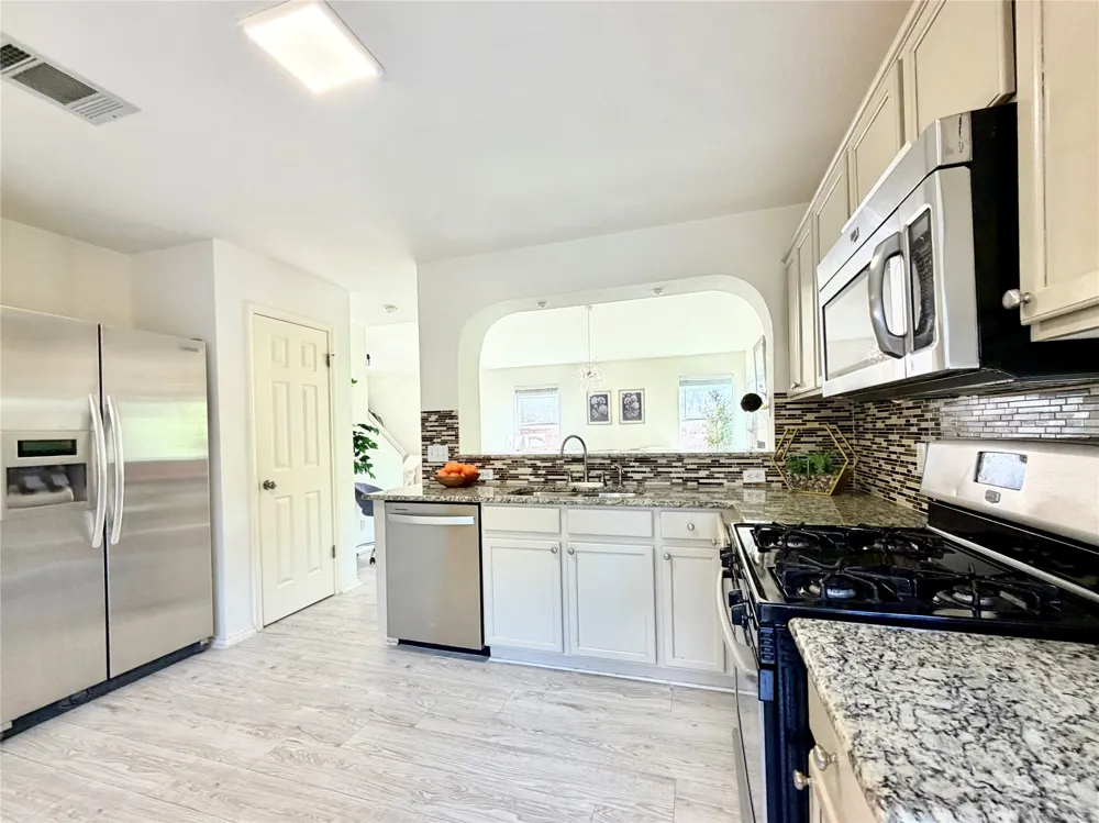 9802 Copper Creek Drive Austin, TX 78729
