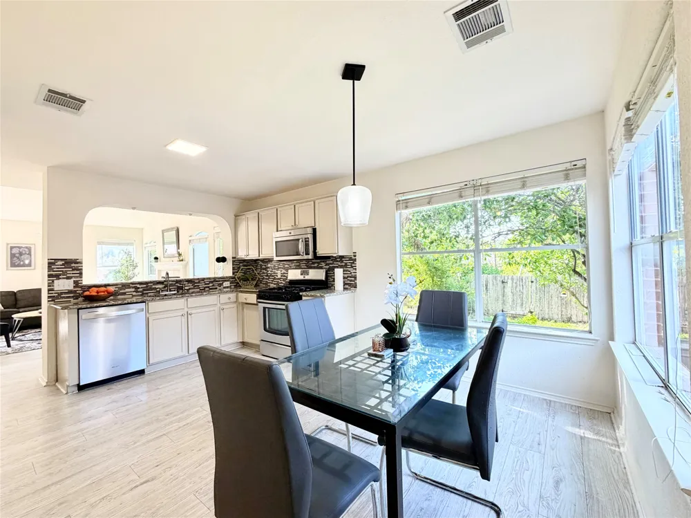 9802 Copper Creek Drive Austin, TX 78729