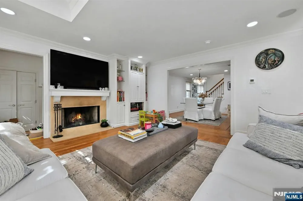 76 Engle Street Tenafly, NJ 07670
