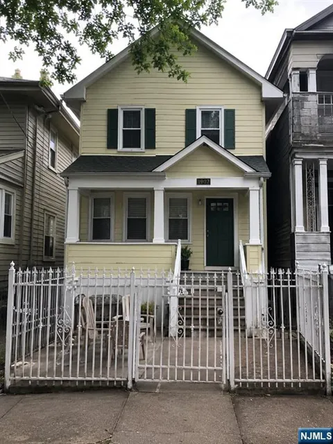 101 Columbia Avenue