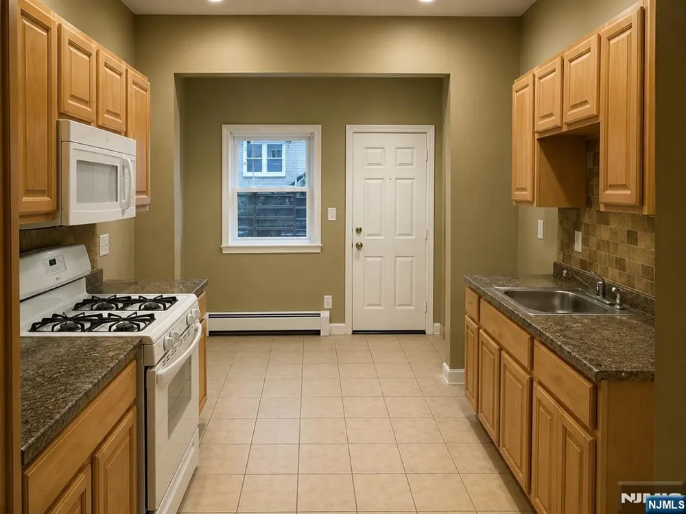 101 Columbia Avenue Newark, NJ 07106