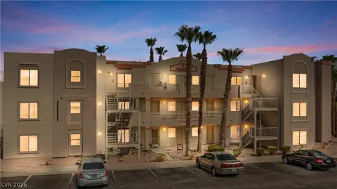 2004 Mesquite Lane #303