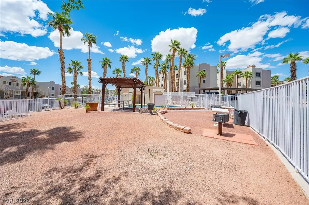 2004 Mesquite Lane #303 Laughlin, NV 89029