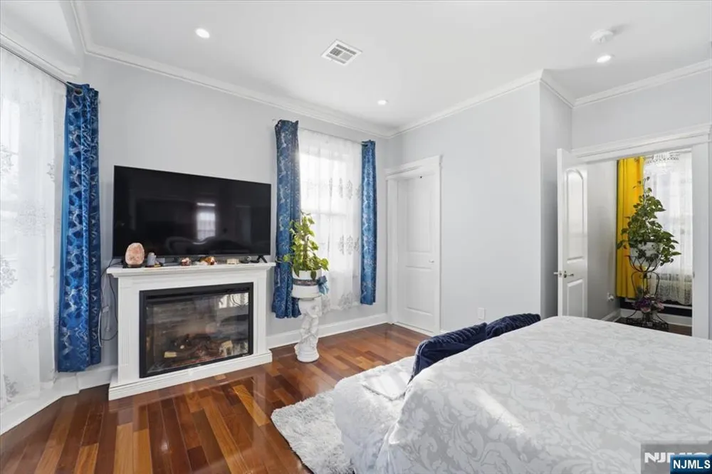 60 Stewart Avenue Kearny, NJ 07032