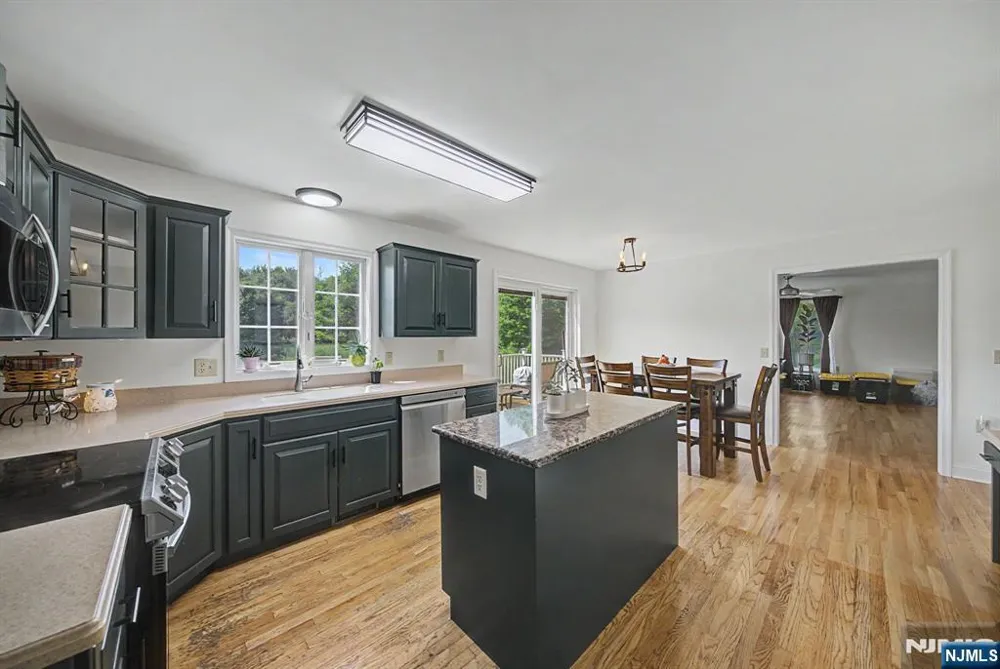 460 Shades Of Death Road Allamuchy, NJ 07838