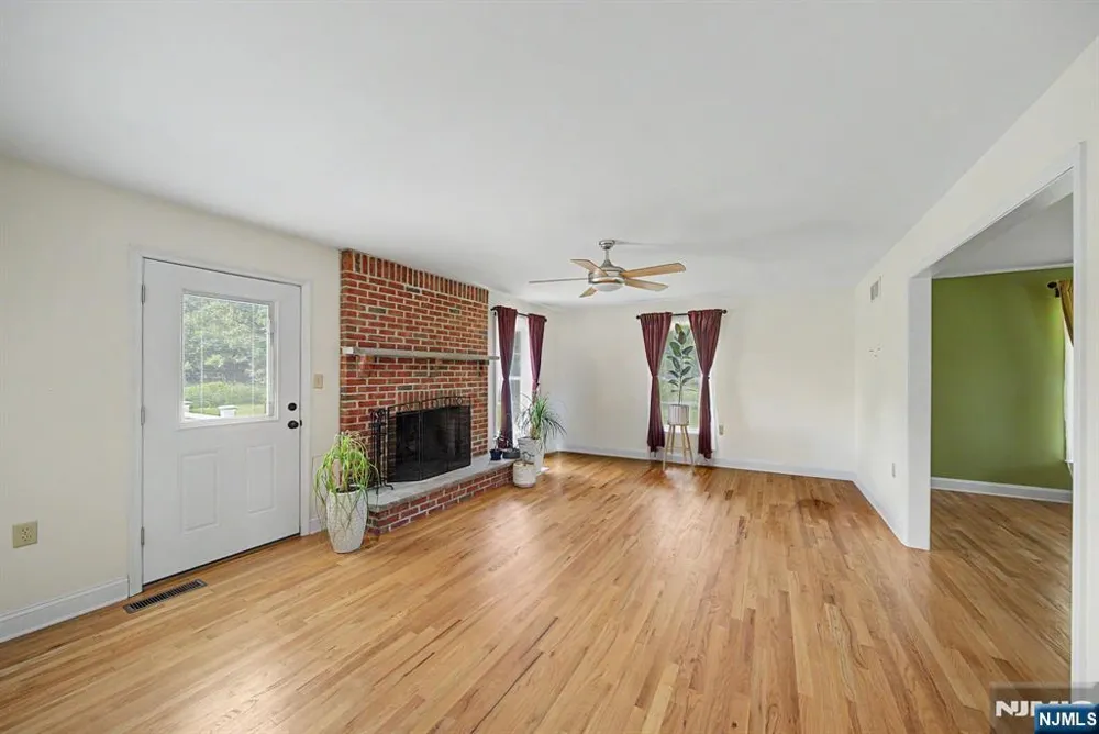 460 Shades Of Death Road Allamuchy, NJ 07838