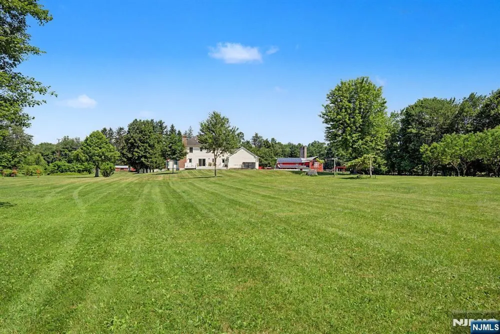 460 Shades Of Death Road Allamuchy, NJ 07838