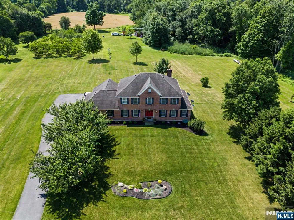 460 Shades Of Death Road Allamuchy, NJ 07838