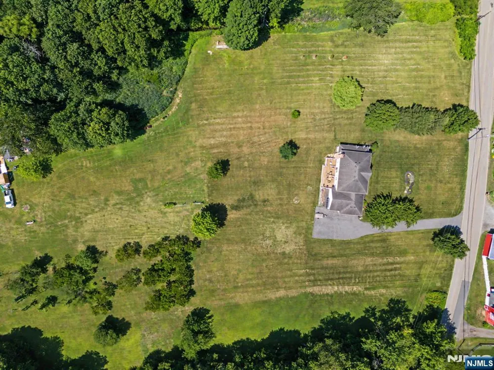 460 Shades Of Death Road Allamuchy, NJ 07838