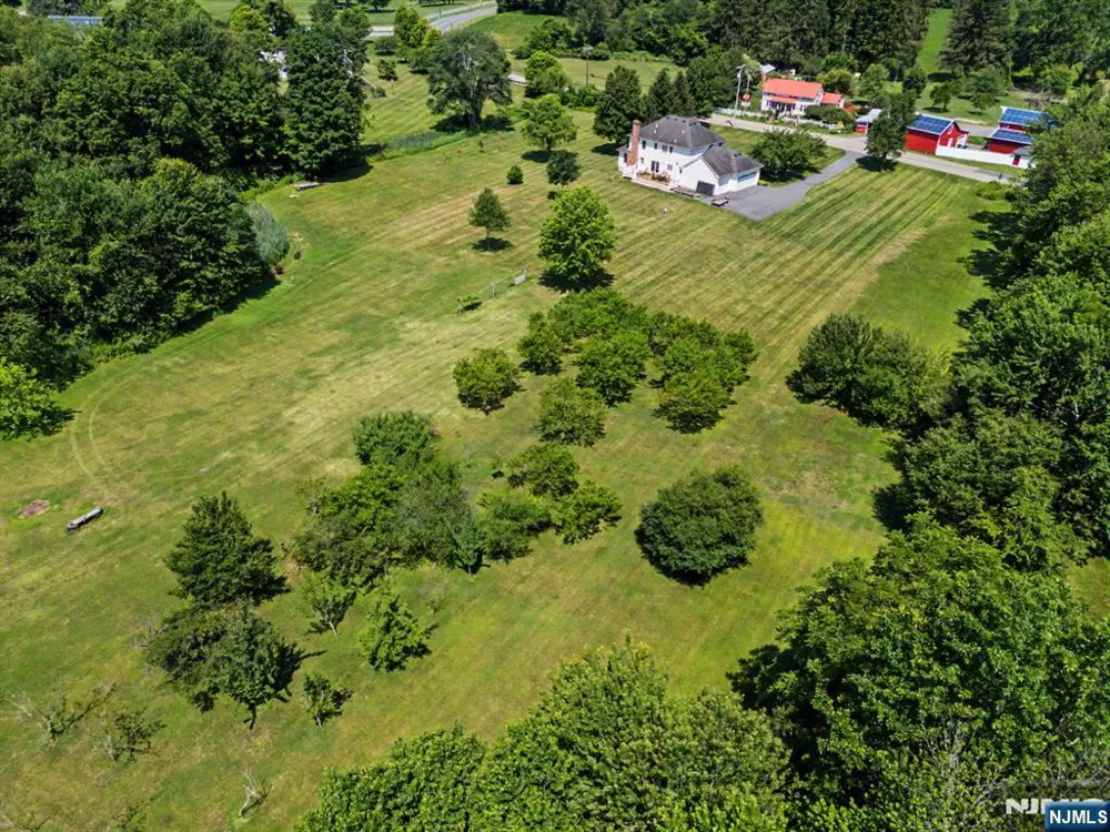460 Shades Of Death Road Allamuchy, NJ 07838