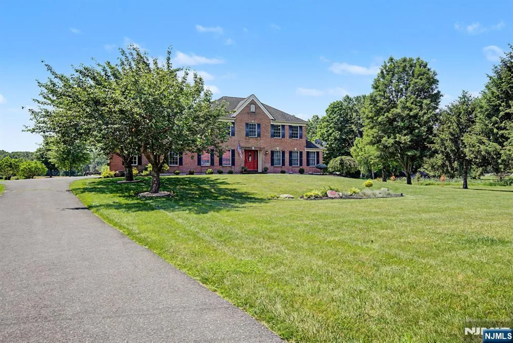 460 Shades Of Death Road Allamuchy, NJ 07838