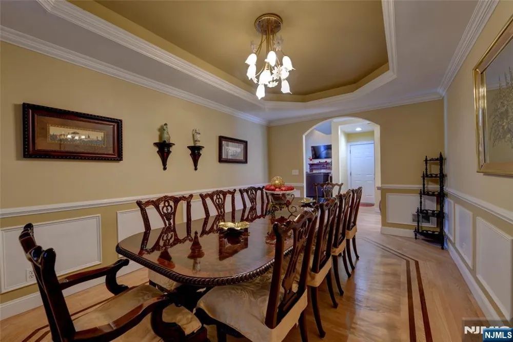 66 Boulevard Pequannock Township, NJ 07440