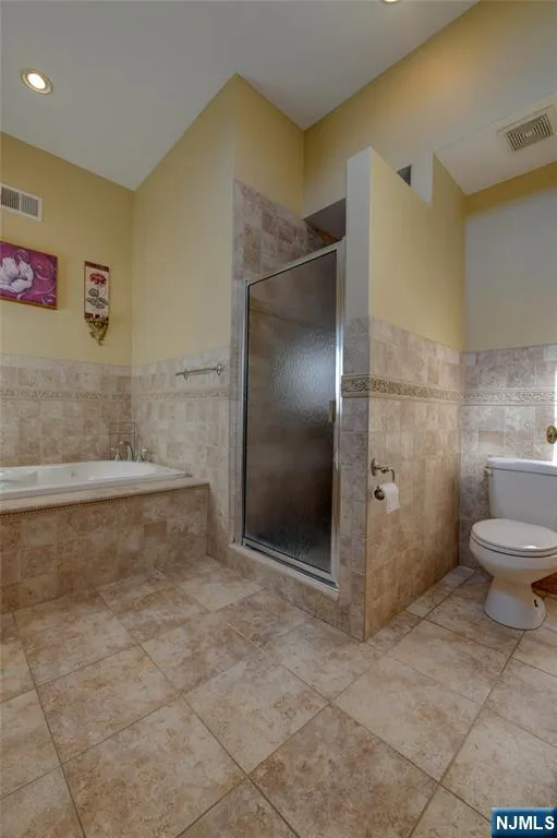 66 Boulevard Pequannock Township, NJ 07440
