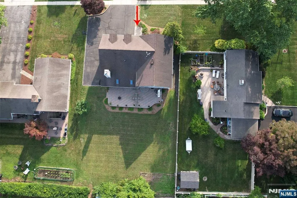 66 Boulevard Pequannock Township, NJ 07440