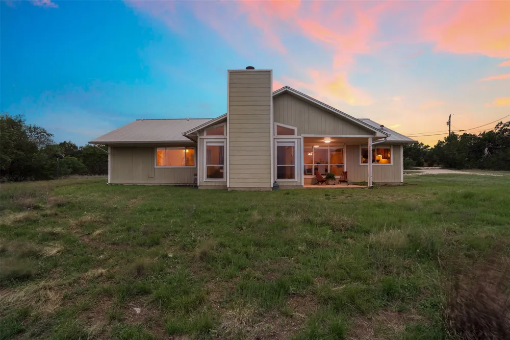 102 Rocky Creek Road Dripping Springs, TX 78620