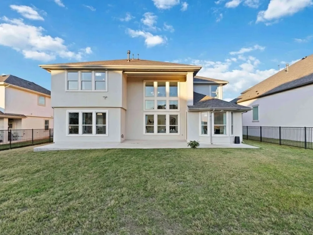1517 Bardella Drive Leander, TX 78641