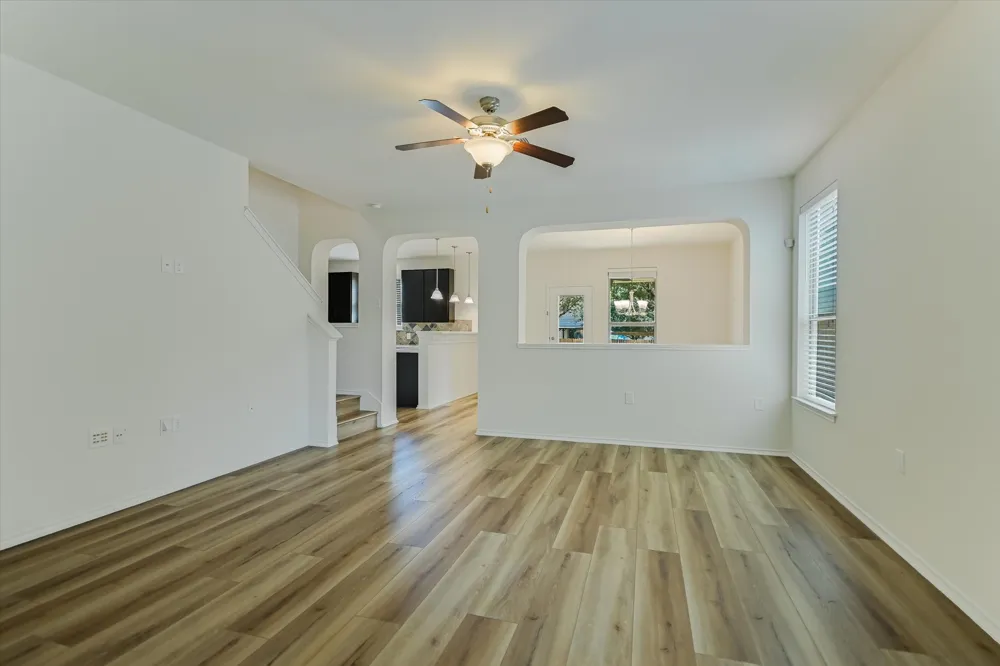11213 Barns Trail Austin, TX 78754