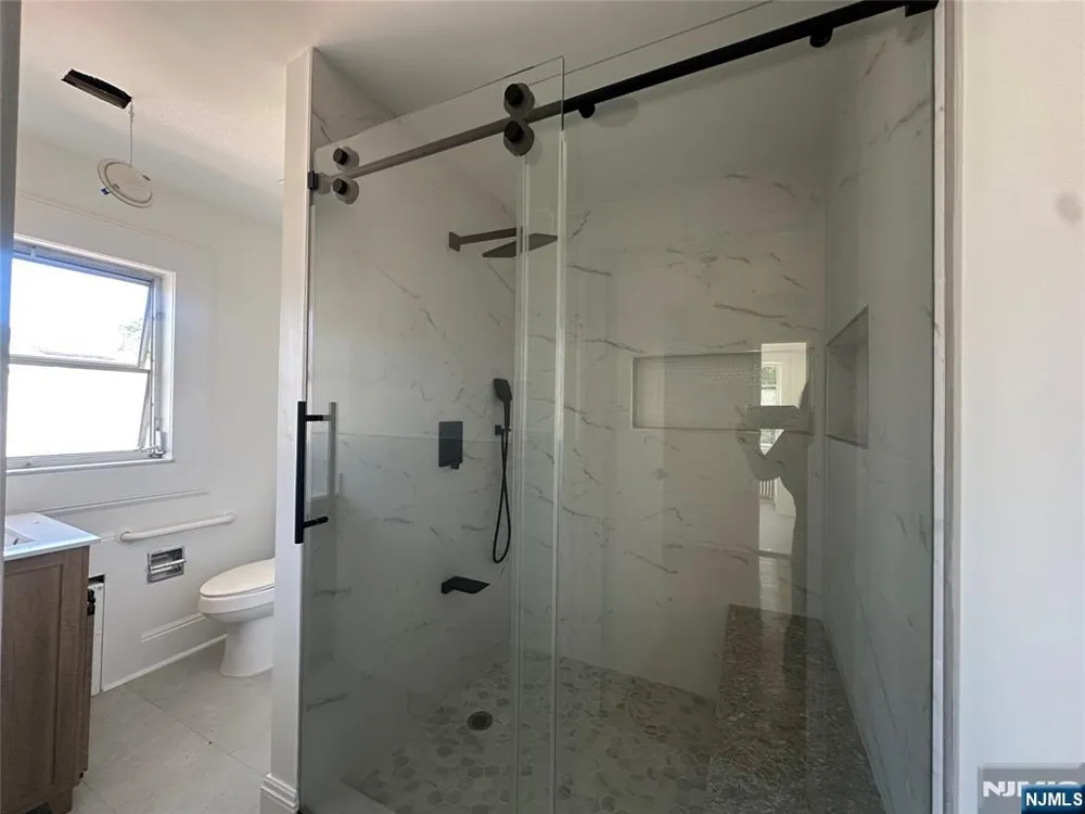 542 Prospect Avenue Ridgefield, NJ 07657