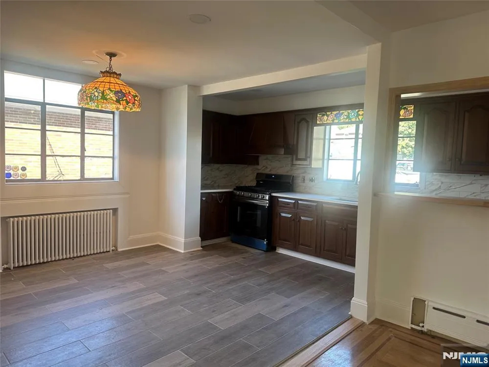 542 Prospect Avenue Ridgefield, NJ 07657