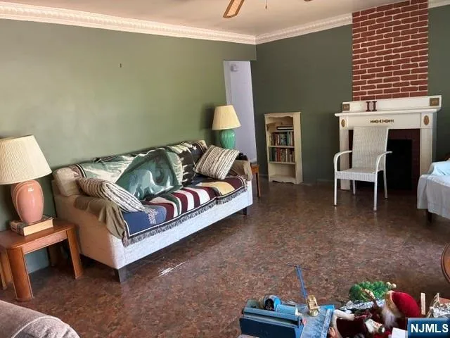 145 Lohs Place Harrington Park, NJ 07640