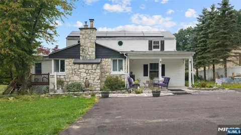 49 Hillcrest Drive