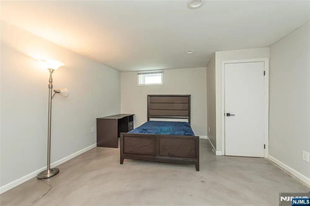 388 Irving South Orange Village, NJ 07079