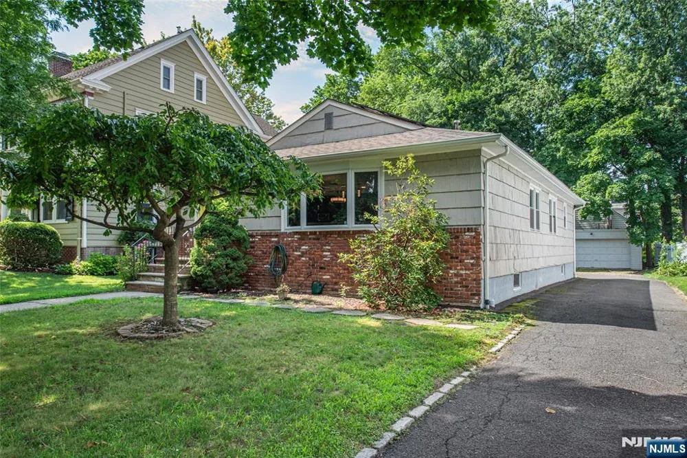 388 Irving South Orange Village, NJ 07079